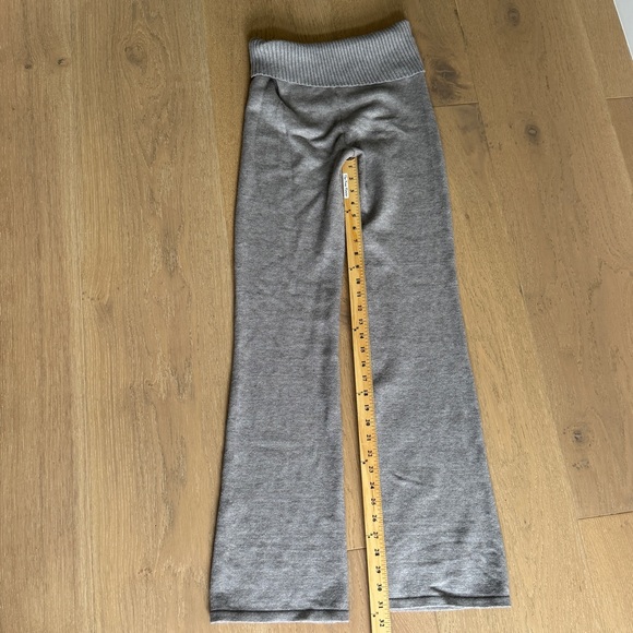 2 pc Set Frankies Bikinis Aimee Fleur Sweater Hoodie and Knit Pants Set - Picture 6 of 13